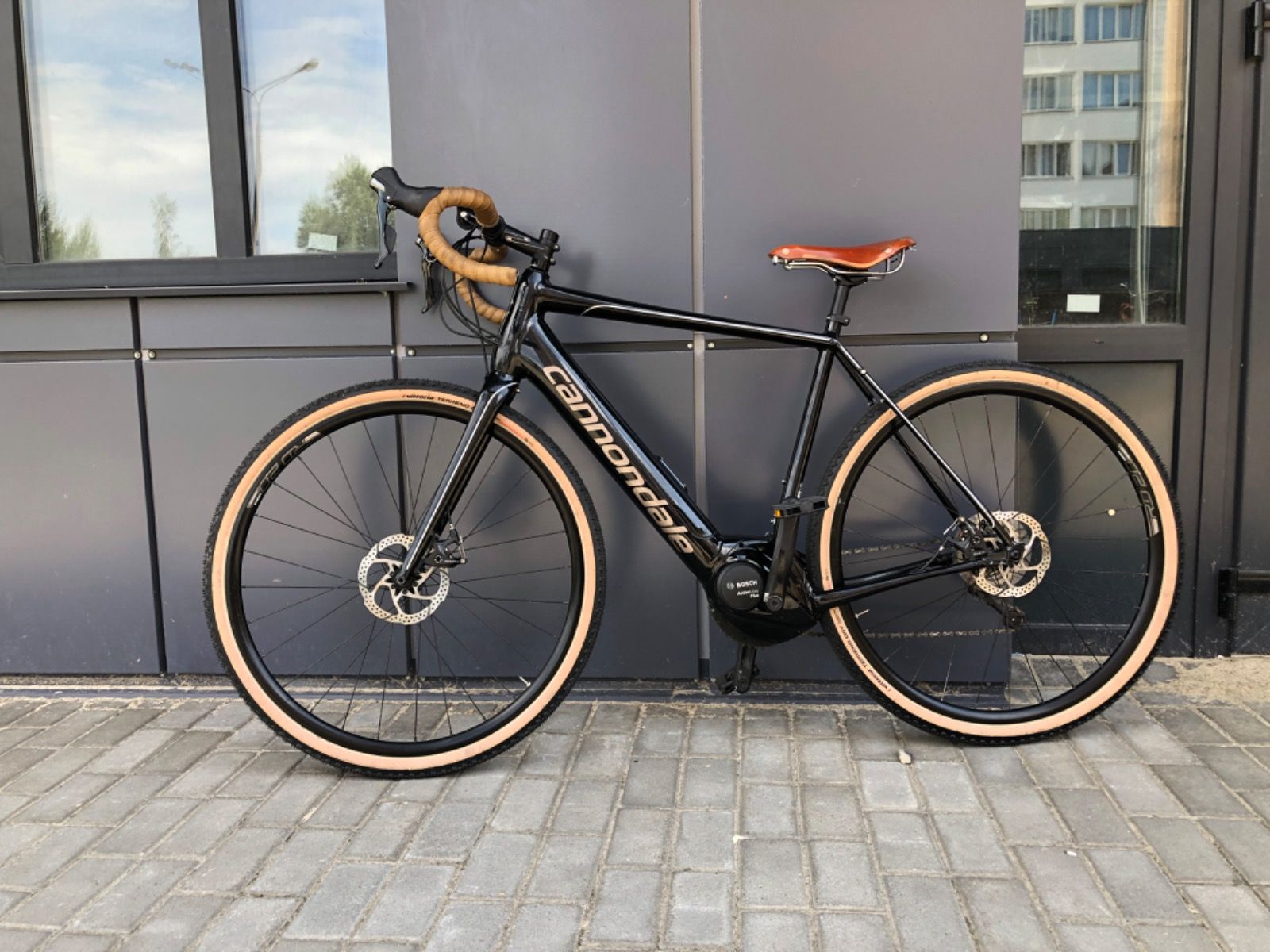 Cannondale Synapse Neo gravel Электровелосипед L