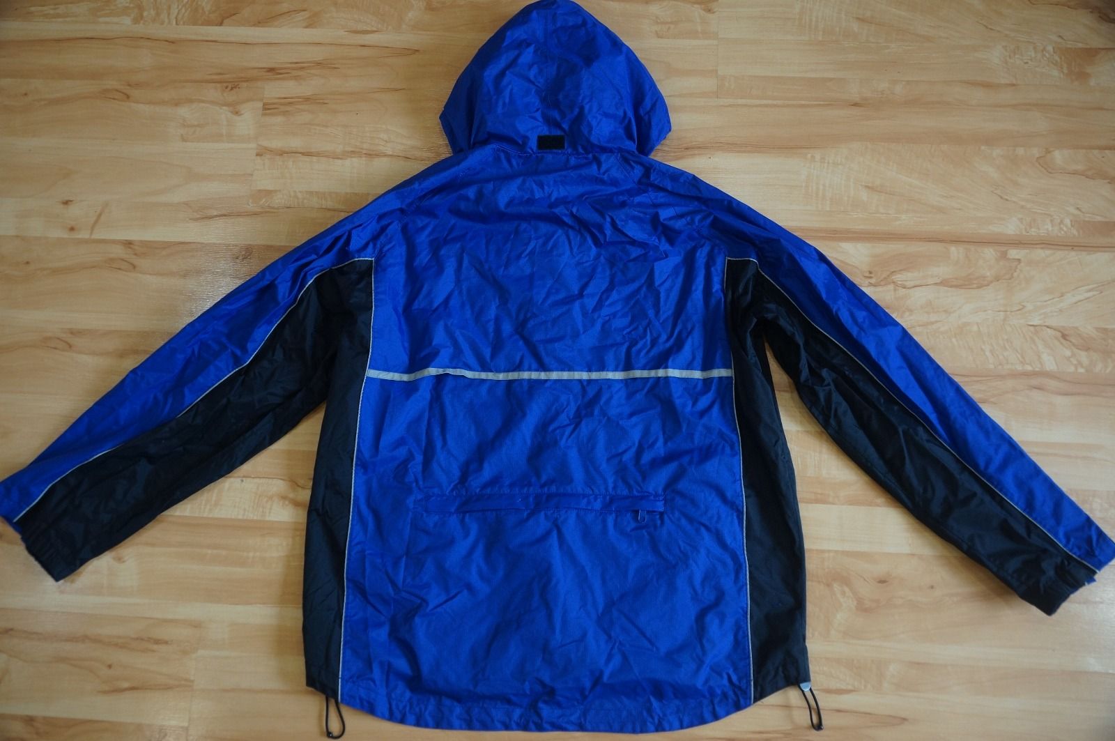 Велосипедная куртка - дождевик непромокаемая ТCM. Размер XL+