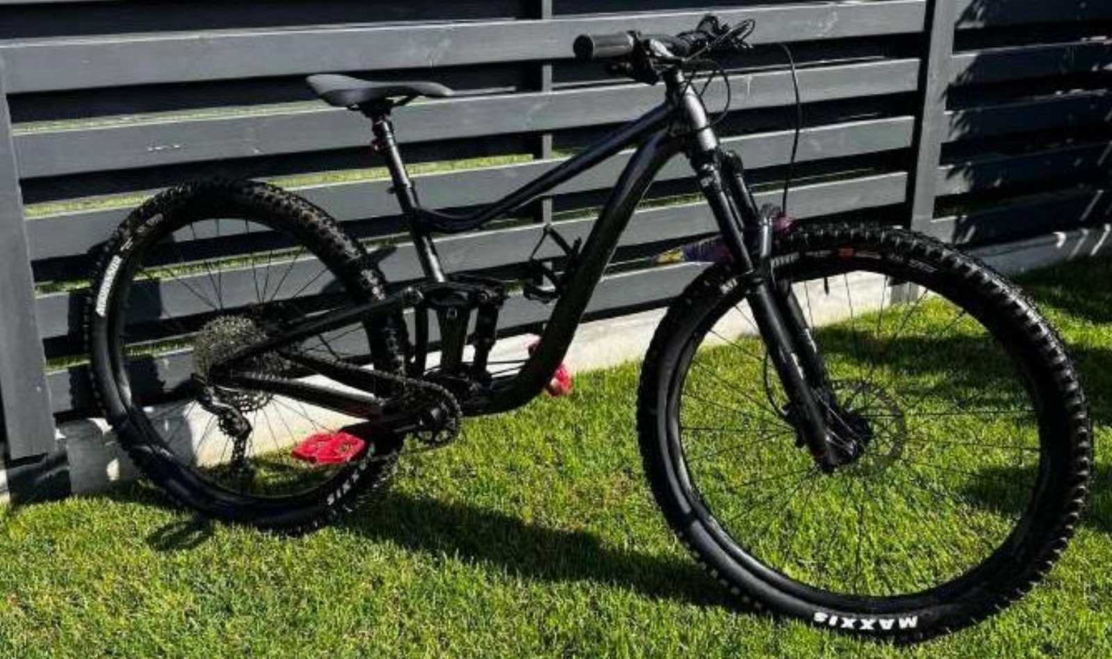 Giant trance 2022 M 29  bomber 50 км пробег