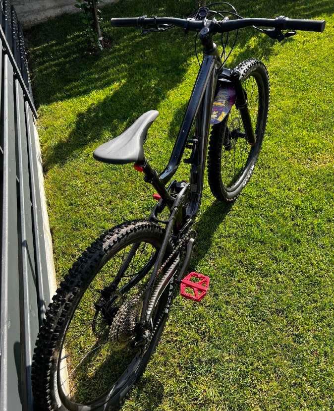 Giant trance 2022 M 29  bomber 50 км пробег
