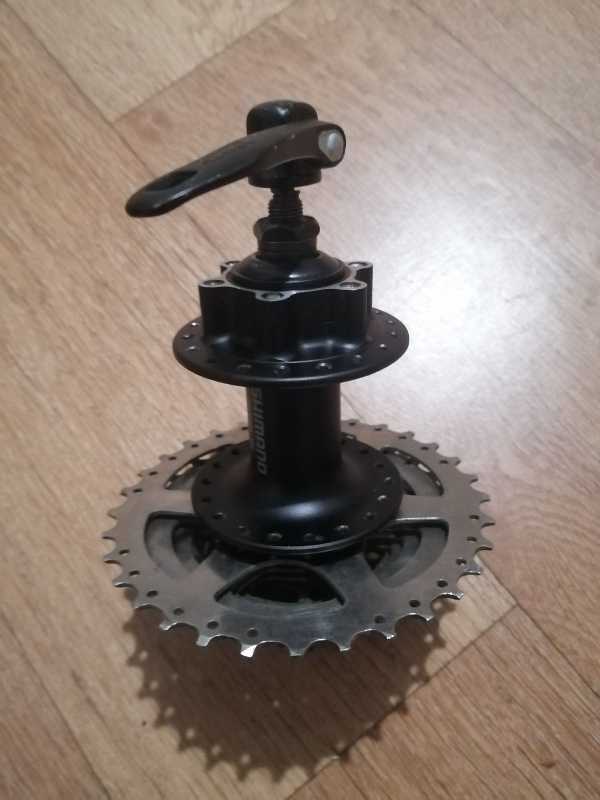 Задняя втулка shimano fh-m475 с кассетой 9 ск