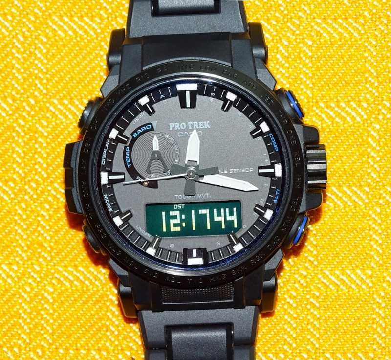 Сasio PRO TREK PRW-61FC-1E