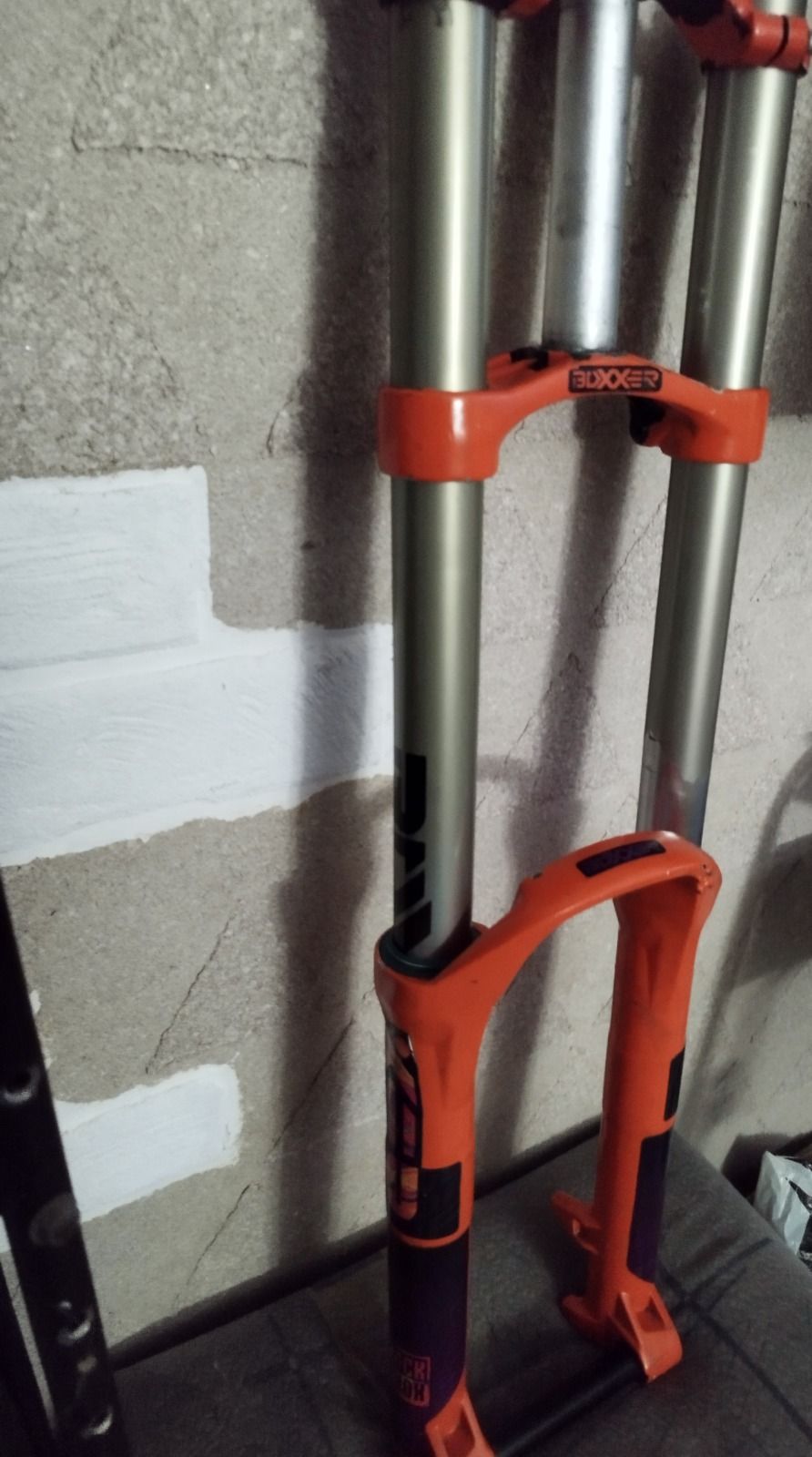Вилка Rockshox boxxer