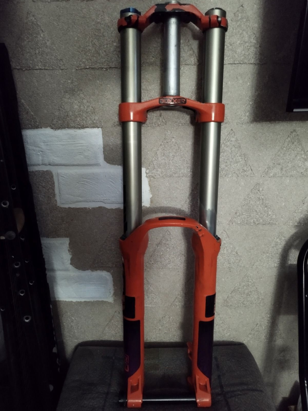 Вилка Rockshox boxxer