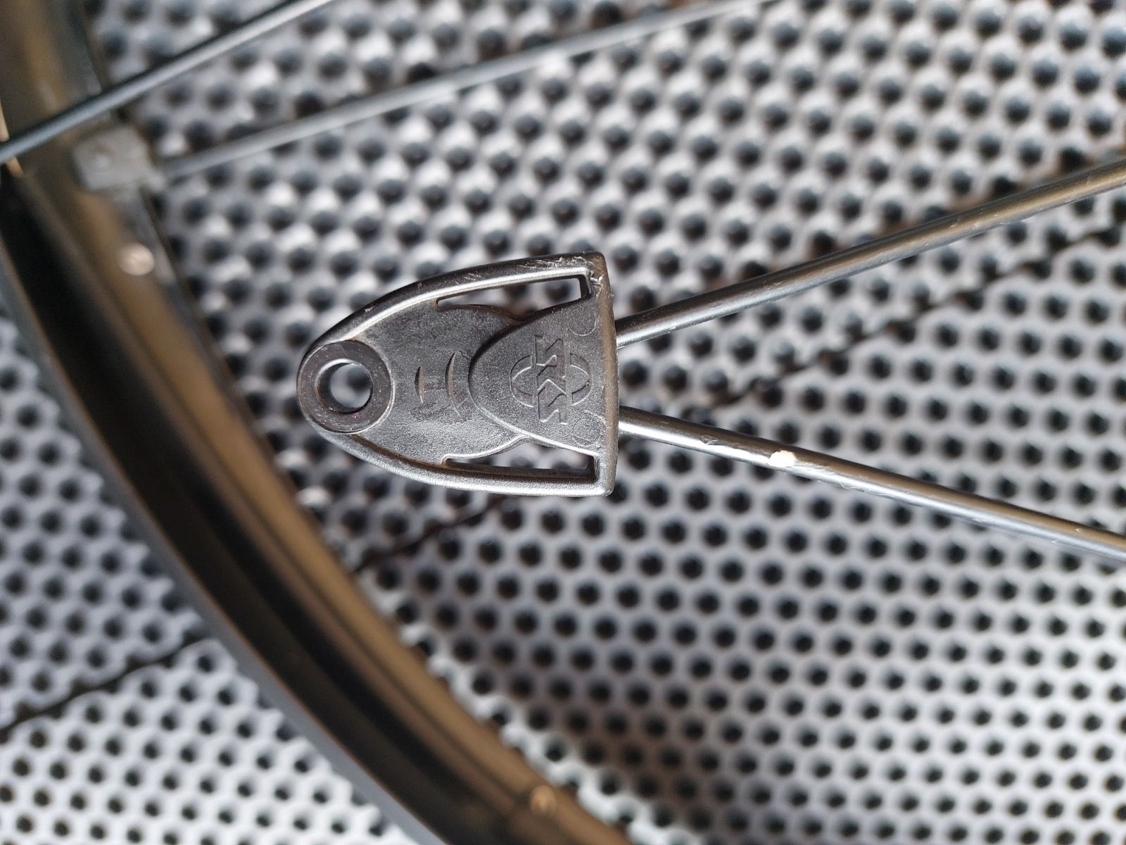 Крылья SKS mudguards, со встроенным задним фонарем B+M Xeltec