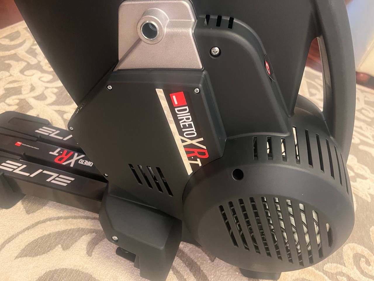 Велостанок Elite Direto XR-T