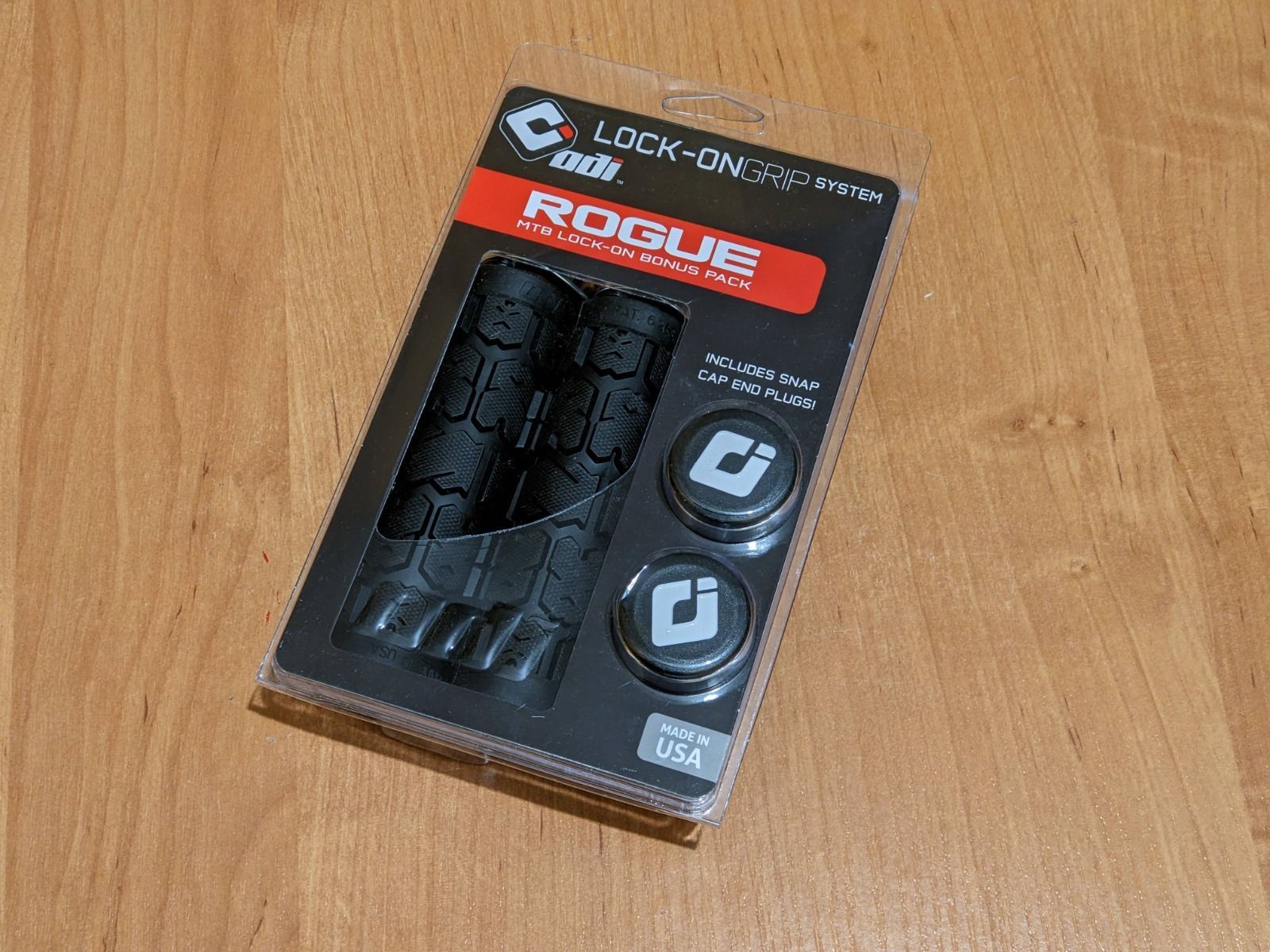 Грипсы оригинал новые Odi Rogue Bonus Pack MTB black/silver (MADE in USA)