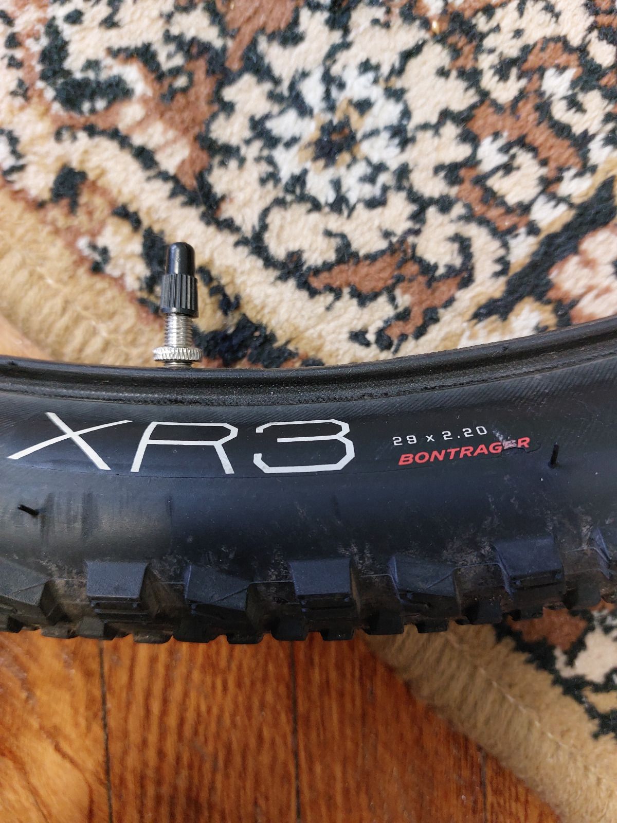 Покрышки Bontrager XR3 29×2.20