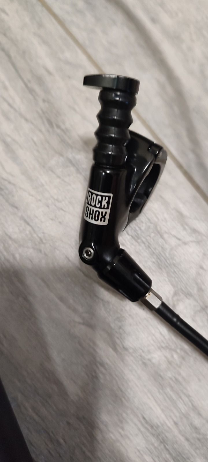 Дроппер RockShox Reverb