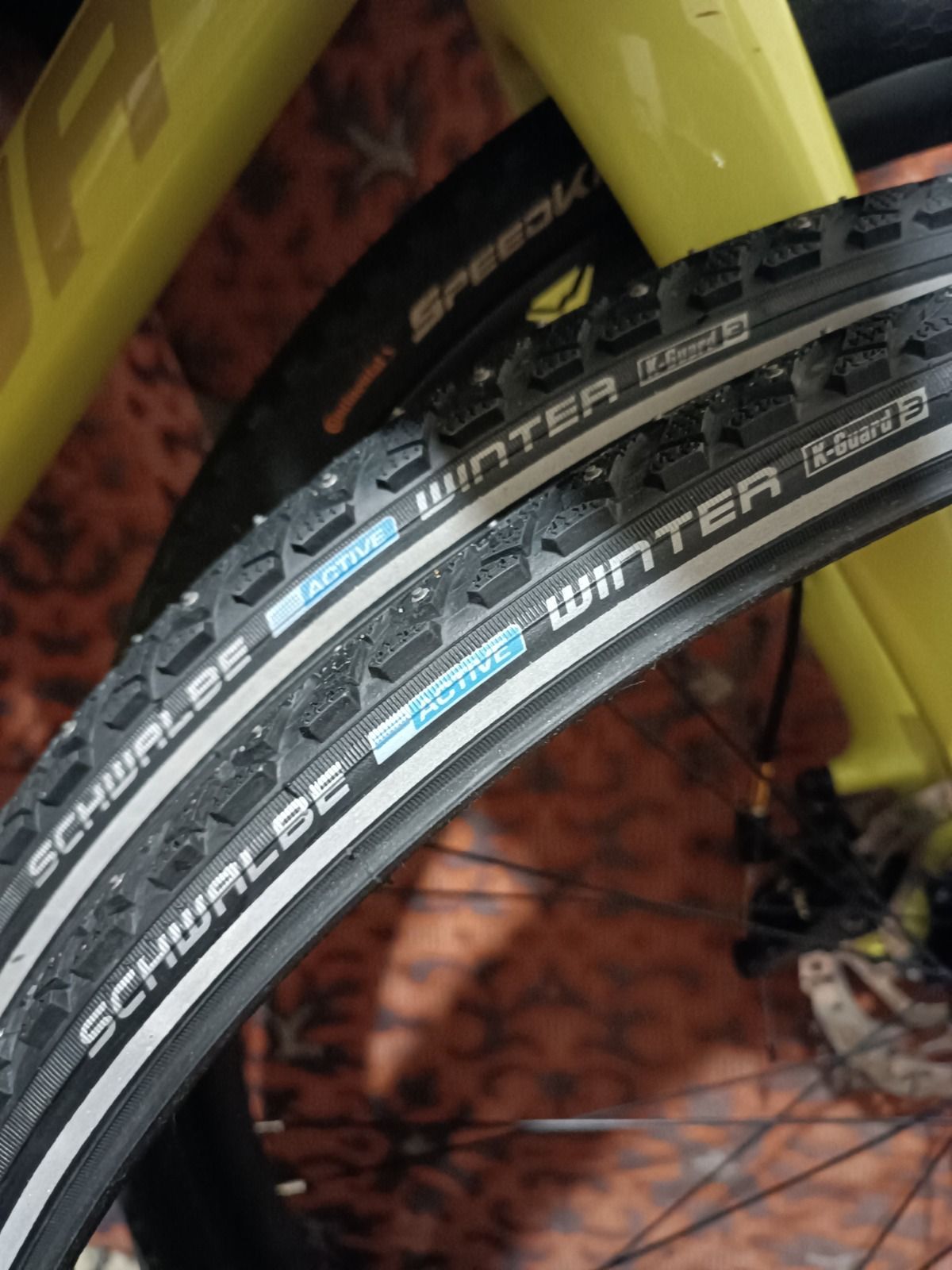 SCHWALBE WINTER ACTIVE, 700X30C, KEVLARGUARD, TWINSKIN, СТАЛЬНОЙ КОРД