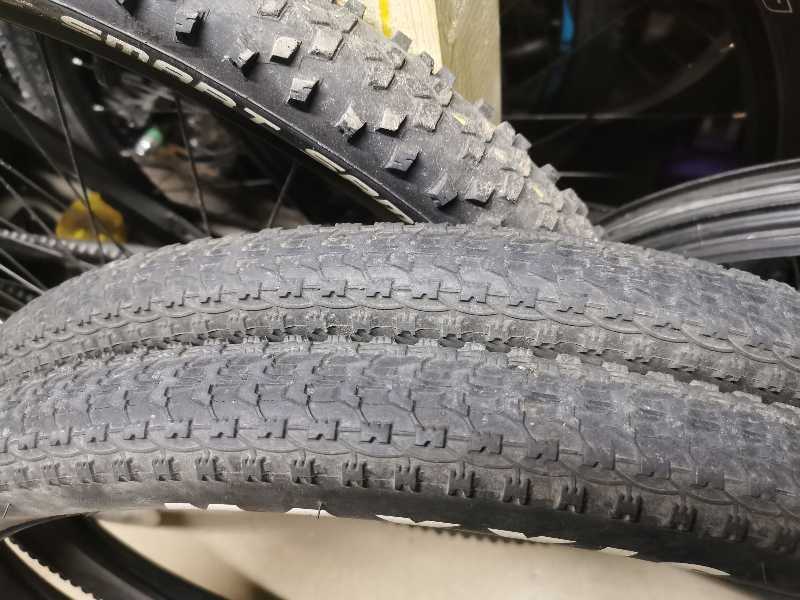 Покрышки Maxxis SPXINX 26x1.95
