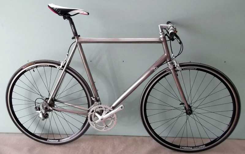 Титановый шоссейный велосипед Colnago Titanio Monotitan 1998 год