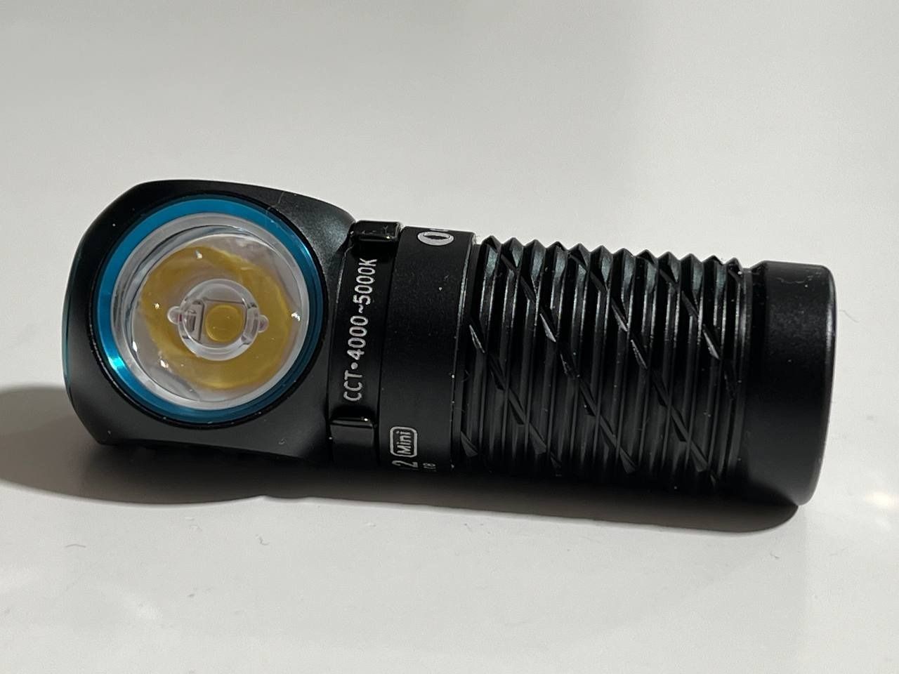 Налобный фонарь Olight Perun 2 Mini (нейтральный)