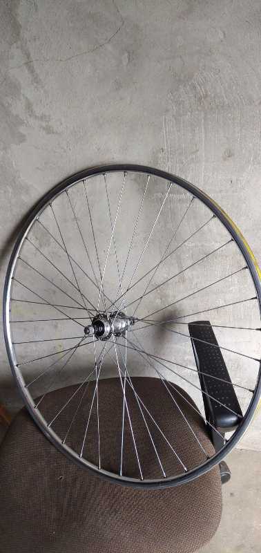 Колесо на oldschool ободе Mavic 622-13, шоссе