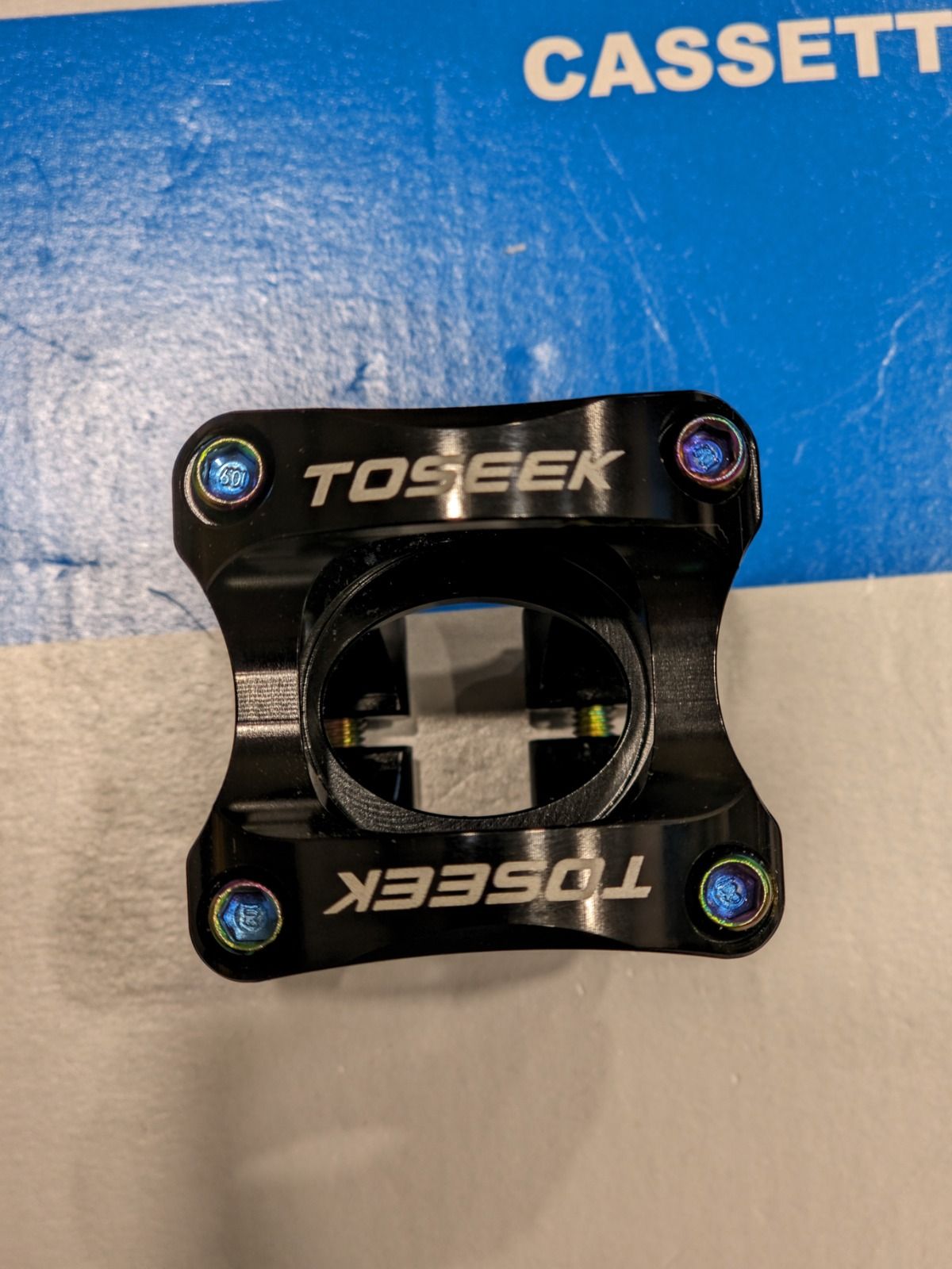 Вынос TOSEEK ST006
