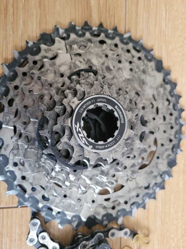 Манетки,  переключатели Shimano Deore XT,  SLX.