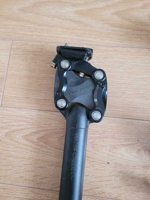 Манетки,  переключатели Shimano Deore XT,  SLX.