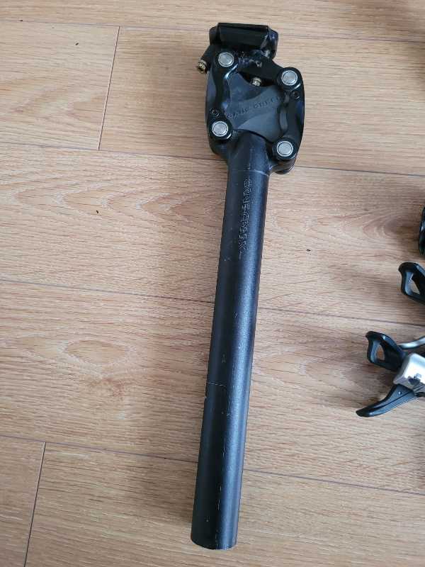 Манетки,  переключатели Shimano Deore XT,  SLX.