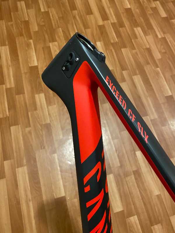 Рама Canyon Exceed CF SLX (M-172-182)