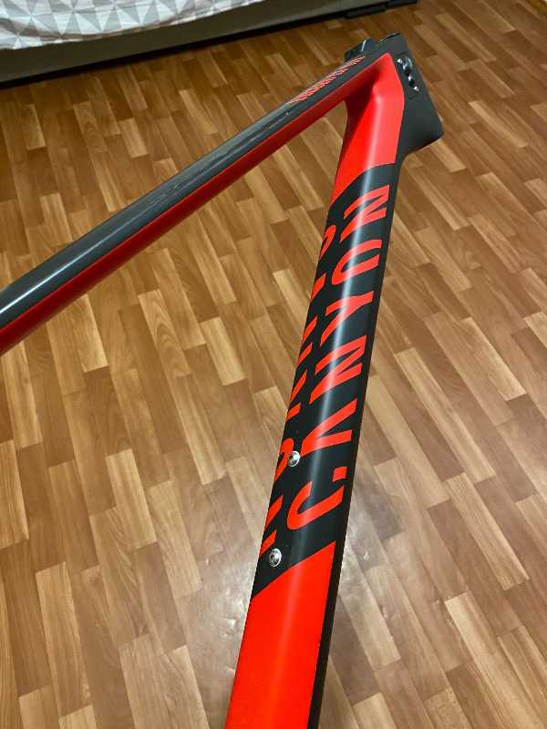 Рама Canyon Exceed CF SLX (M-172-182)