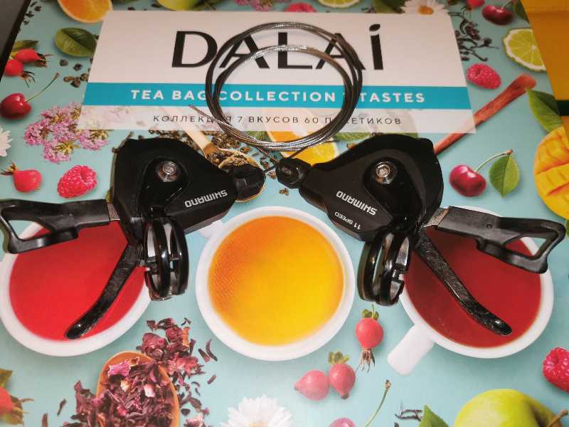 Манетки Shimano RS700 2 на 11 ск