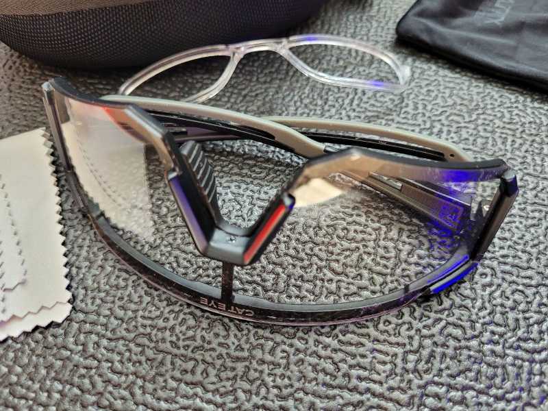 Фотохромные очки Cateye