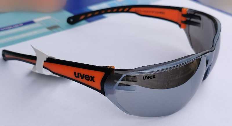 Uvex Sportstyle 204  - зеркальные солнцезащитные очки (велоочки) от спортивного немецкого бренда UVEX