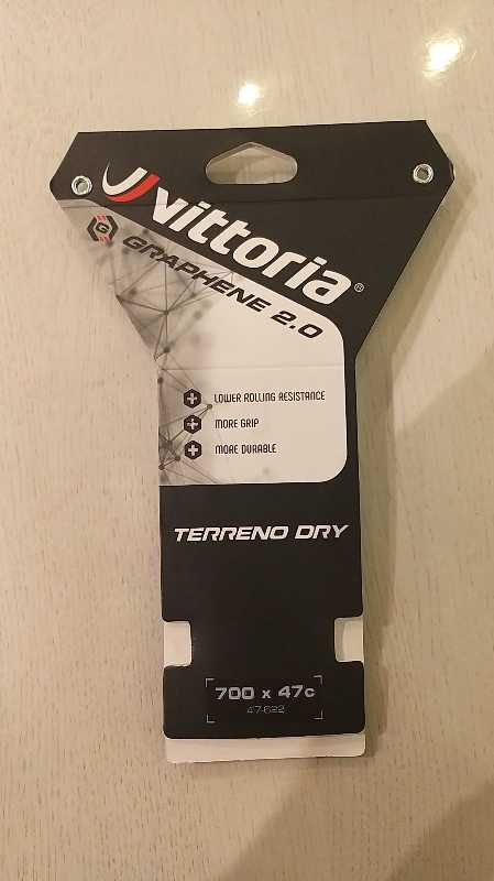 Покрышки Vittoria Terreno Dry 700x47c 120TPI, Tubeless Ready, 2 шт
