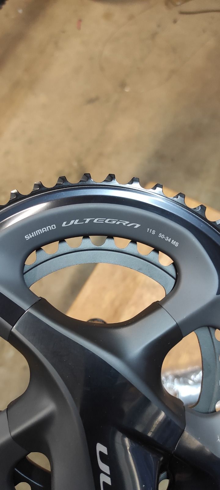 ULTEGRA FC-R8000 2x11-speed Crank 50/34 175mm.