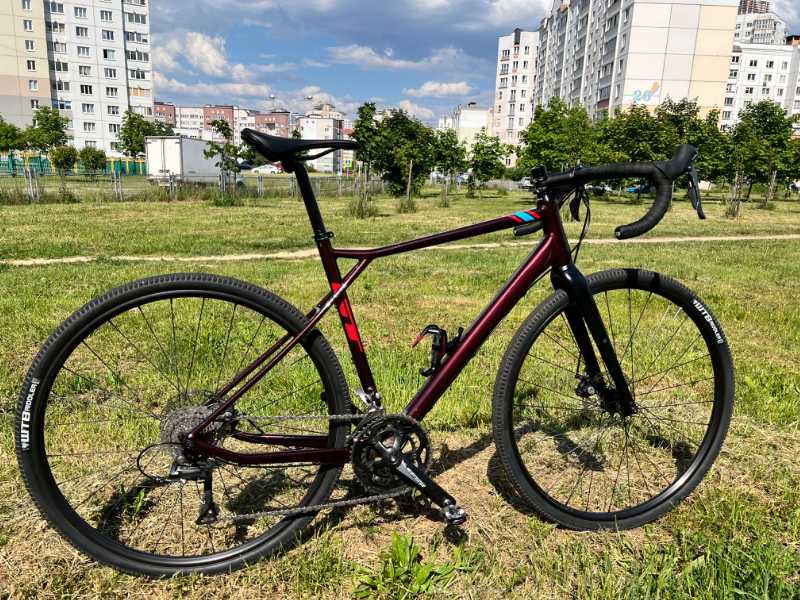 Гравийный велосипед GT Grade Elite