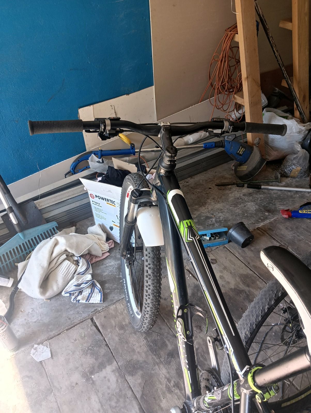 Mongoose 26