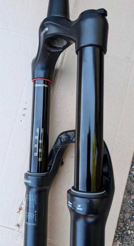 RockShox Yari RC 29