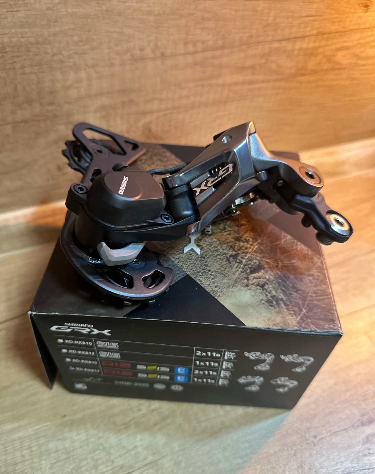 Групсет (группа привода) Shimano GRX Di2 1x11 (RX817)