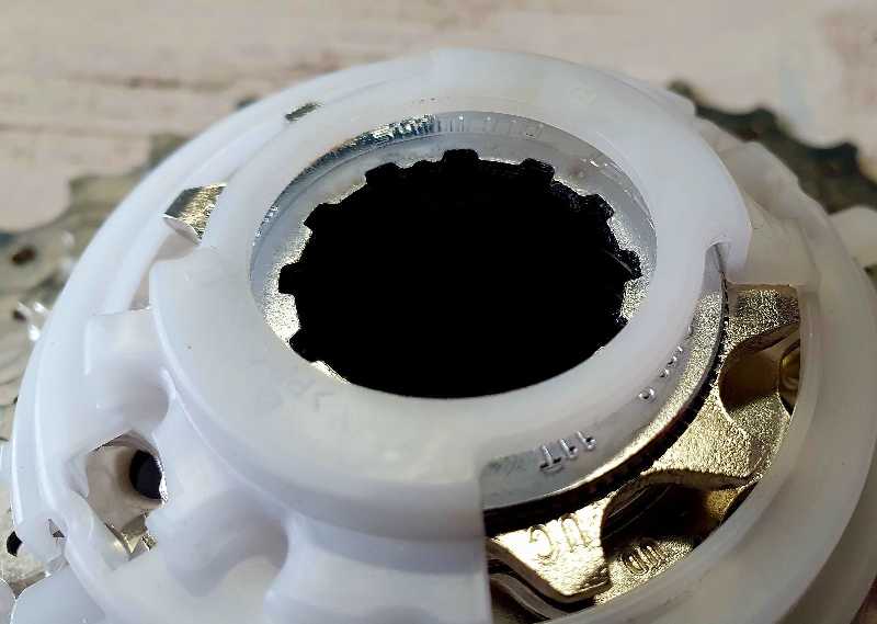 9-ск кассета Shimano CS-HG-400-9 11-36. ЯПОНИЯ