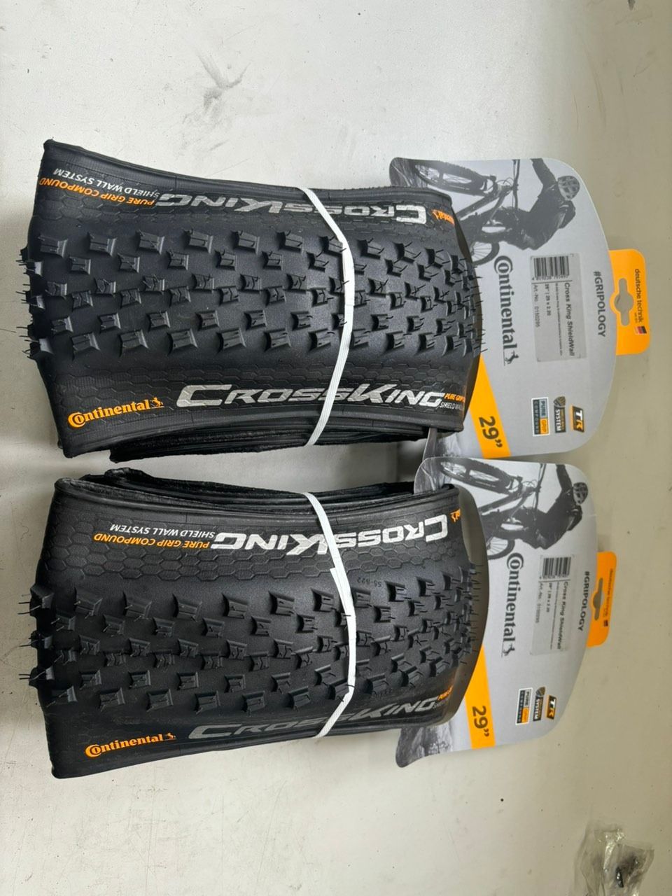 Покрышки Continental Crossking 29x2.25 FOLDING