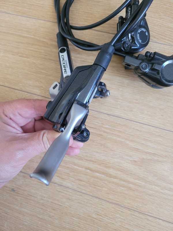 Гидравлика Shimano Deore BR-M596.