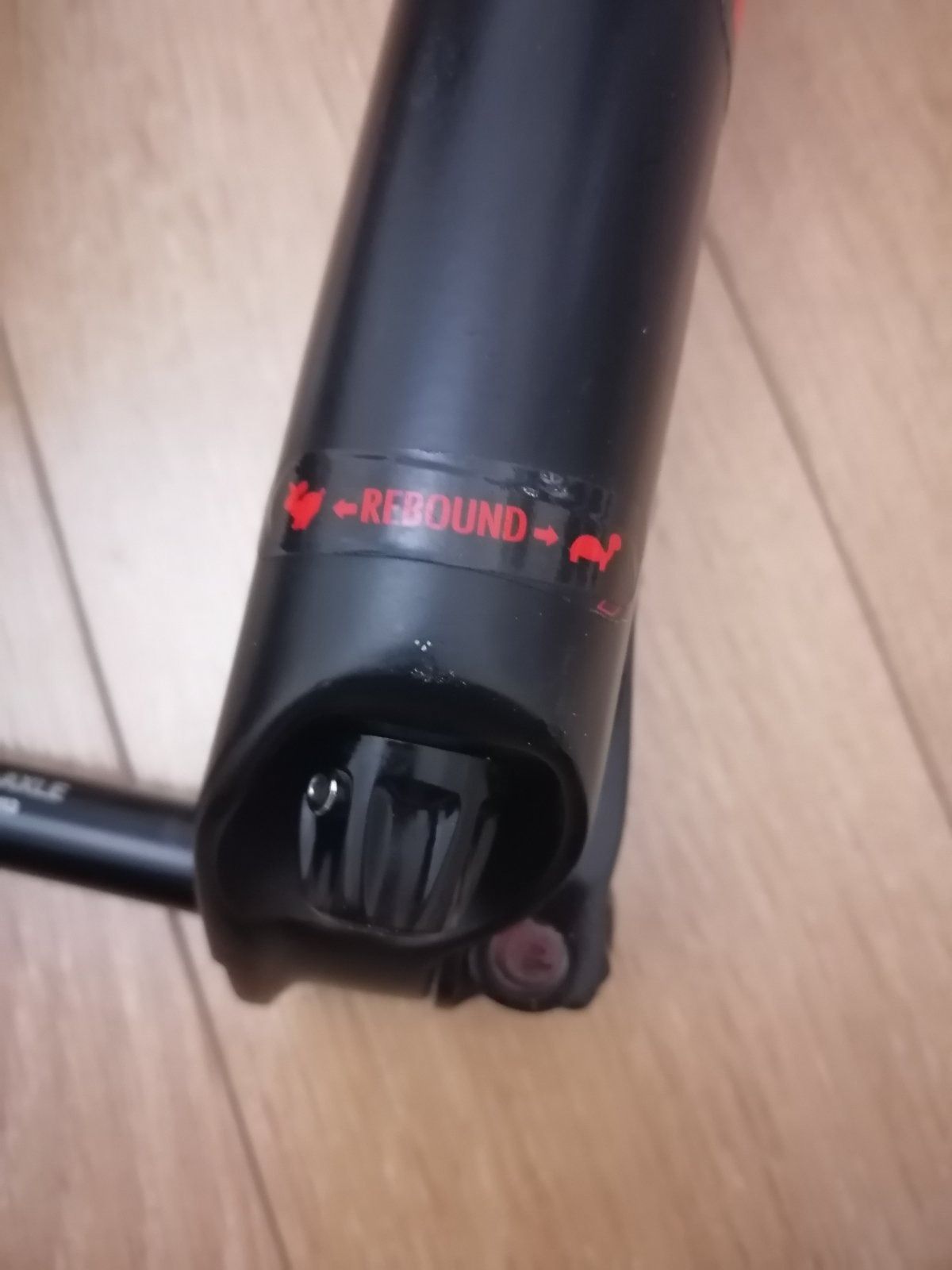 Вилка ROCKSHOX PIKE AIR 29 под ось.