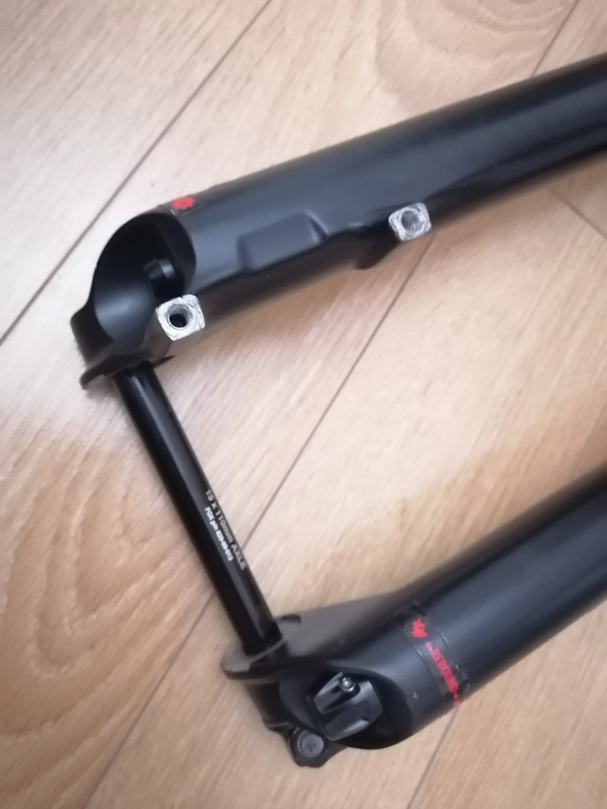 Вилка ROCKSHOX PIKE AIR 29 под ось.