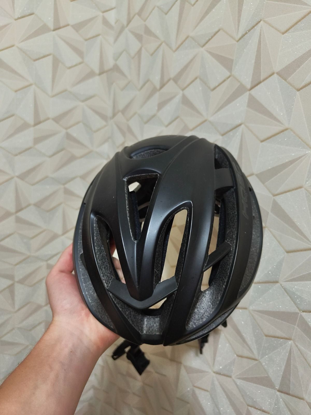 Шлем HQBC, TEHNIQ, Black,  РР 55-59