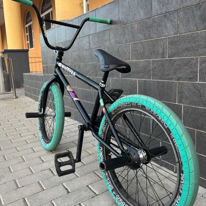 Велосипед трюковый BMX