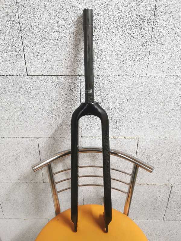 Вилка ригид 27,5-29 Ritchey Carbon
