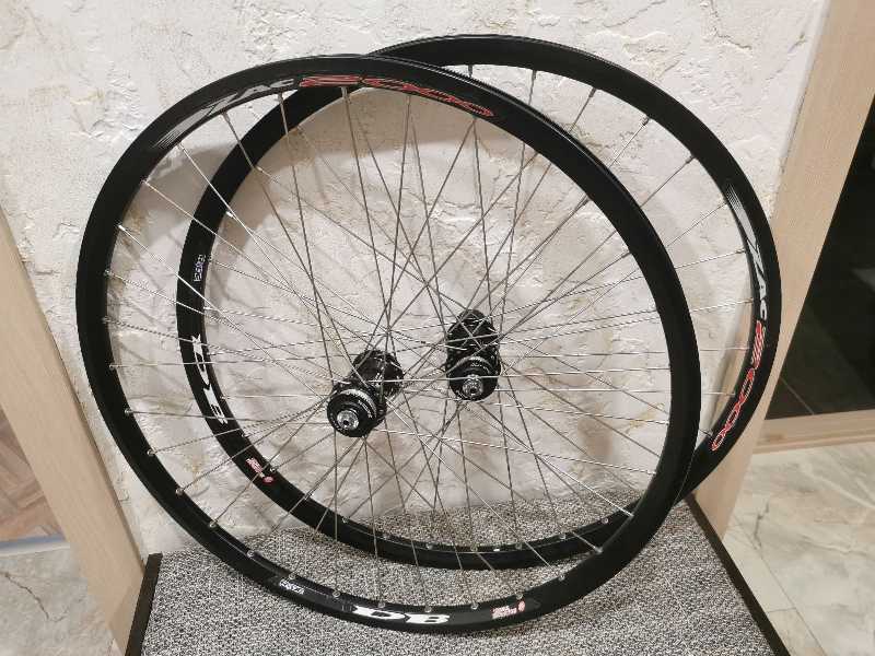Колеса 26 на втулках Shimano XT 8000