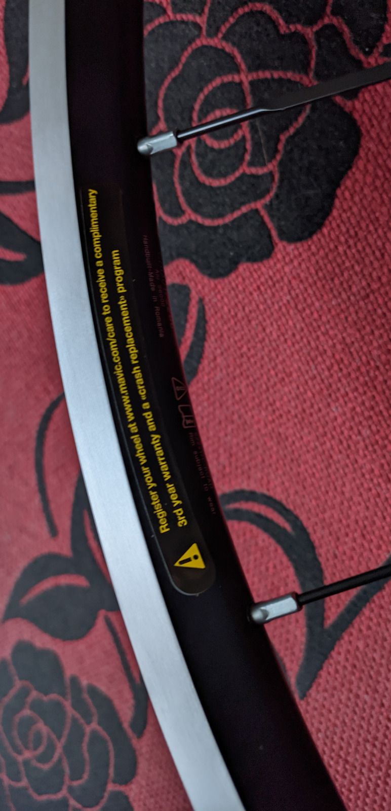 колесо заднее Mavic Aksium 28'' новое