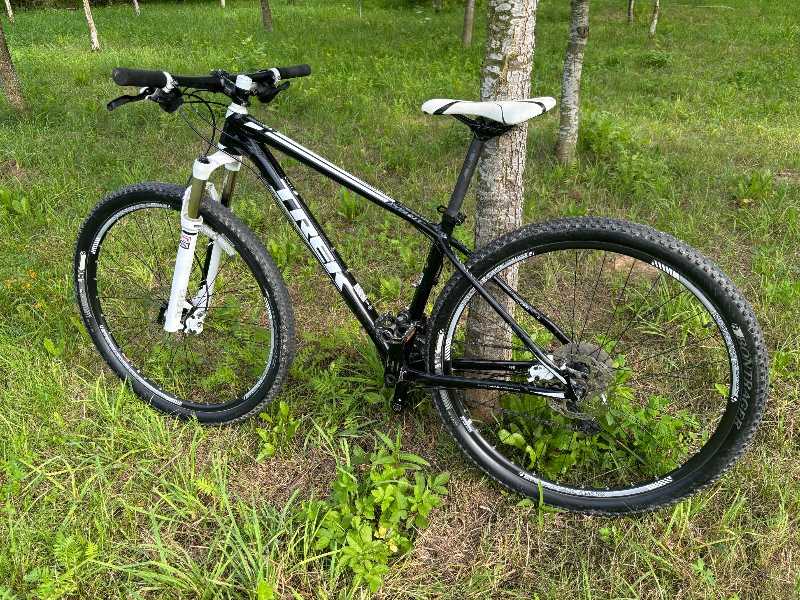 TREK Superfly 5 29