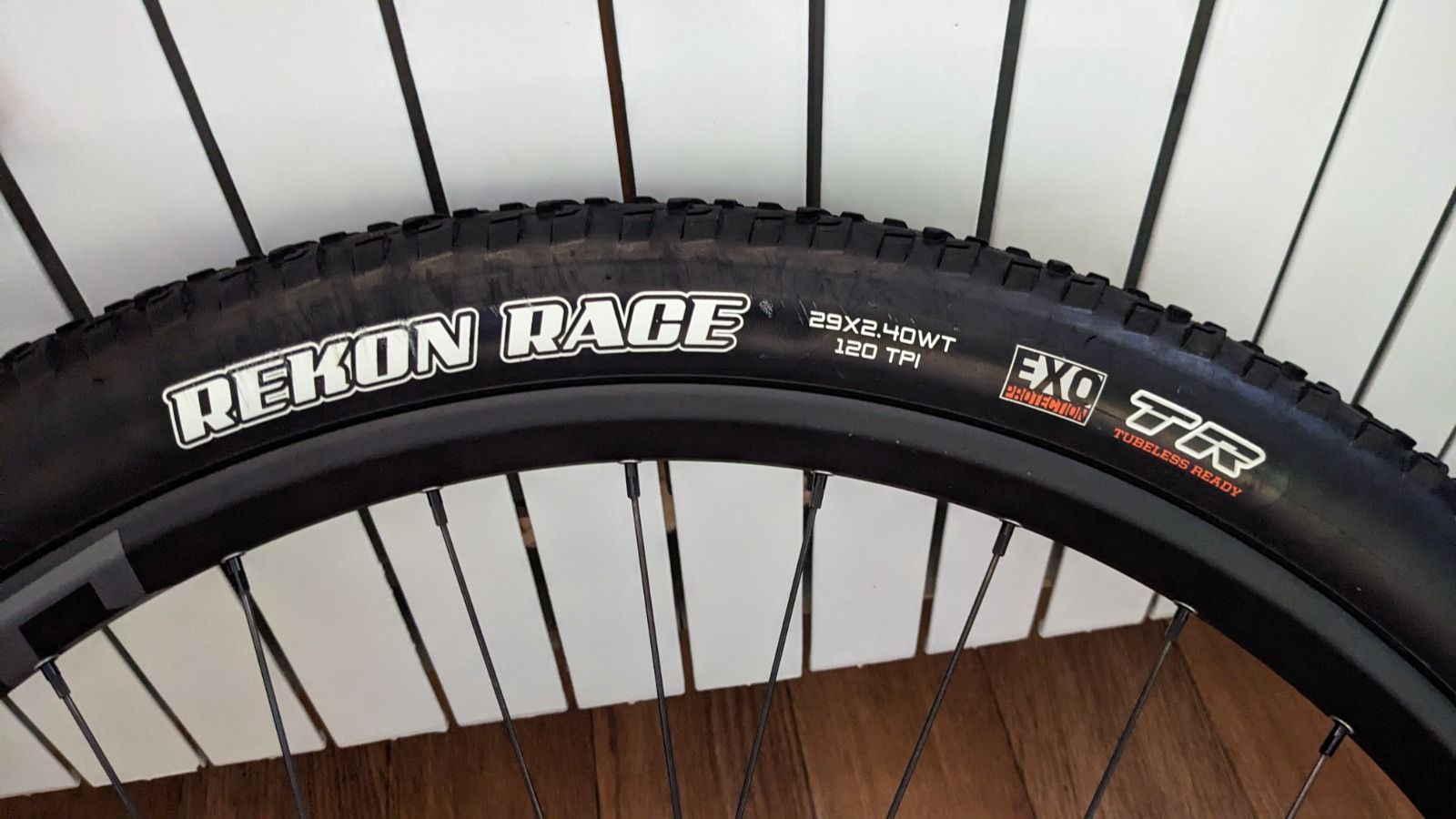 Предлагаю покрышки Maxxis Rekon Race 29х2.40WT 120TPI EXO/TR Dual Compound (2 шт.)
