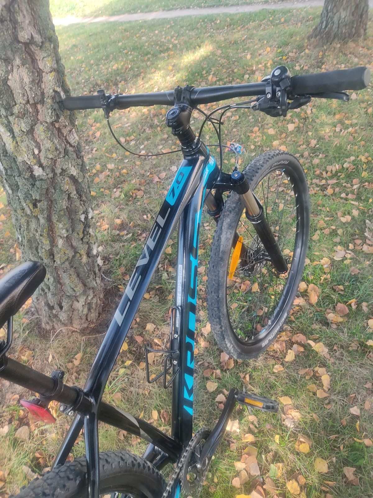 Велосипед KROSS на осях,Deore,ROCKSHOX