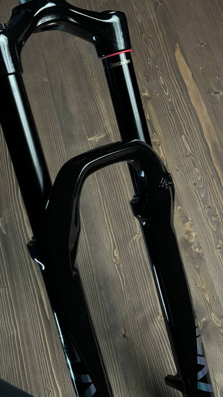 Вилка RockShox Lyrik Ultimate 3.0 RCT2