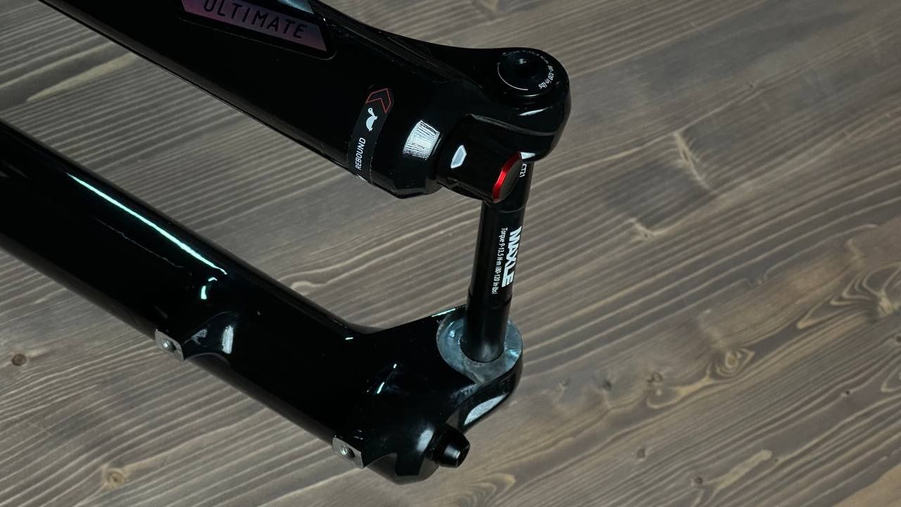 Вилка RockShox Lyrik Ultimate 3.0 RCT2