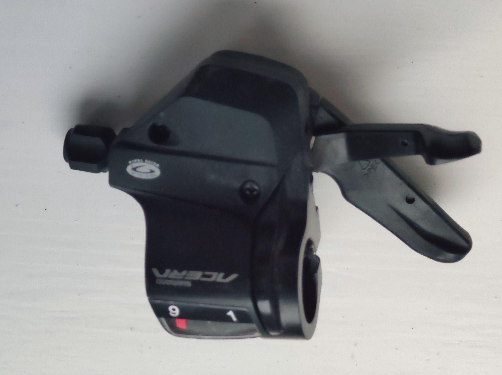 манетка Shimano Acera 9 ск SL-M390