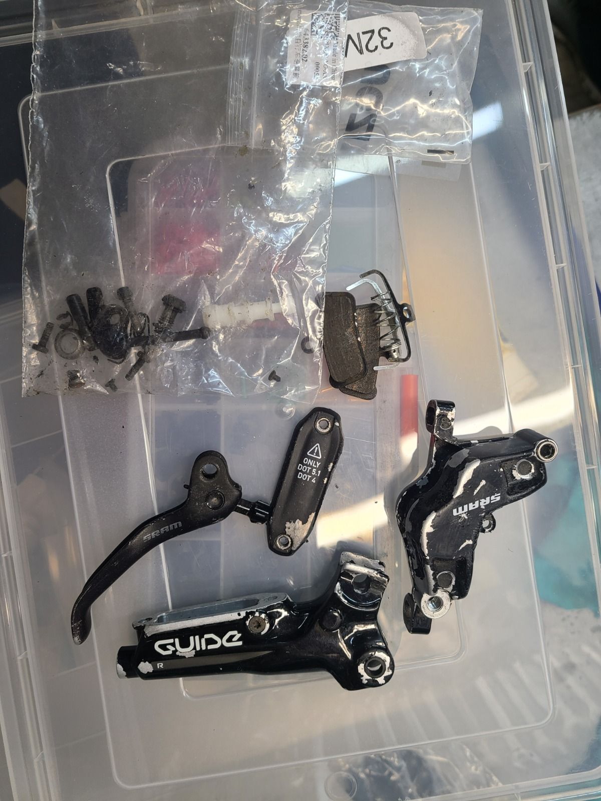 Задний тормоз sram guide r